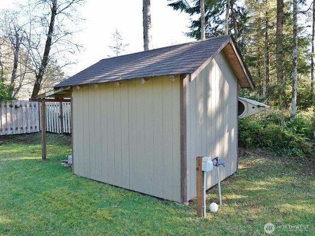 292 Duck Lake Drive SE, Ocean Shores, WA 98569