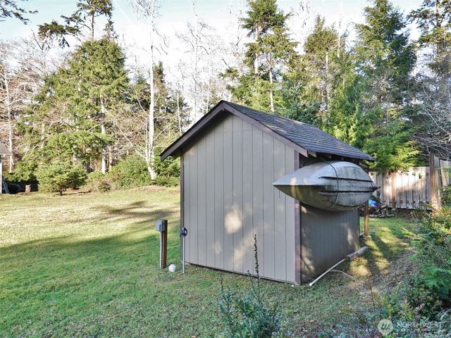 292 Duck Lake Drive SE, Ocean Shores, WA 98569