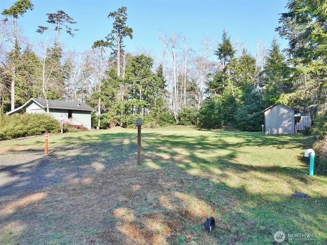 292 Duck Lake Drive SE, Ocean Shores, WA 98569