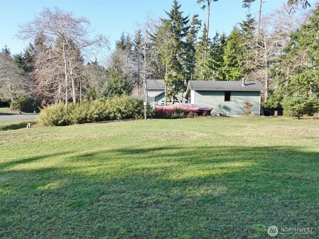 292 Duck Lake Drive SE, Ocean Shores, WA 98569