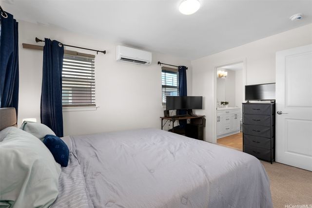 94-1133 Halekukui Street 13, Waipahu, HI 96797