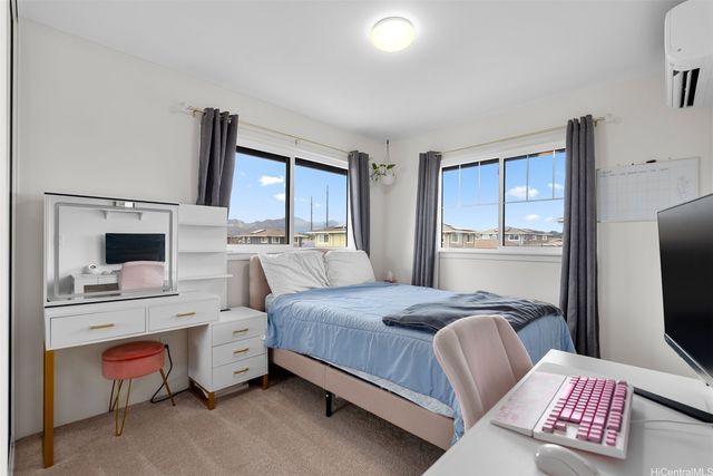 94-1133 Halekukui Street 13, Waipahu, HI 96797