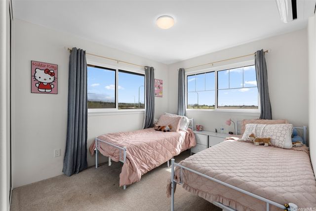 94-1133 Halekukui Street 13, Waipahu, HI 96797