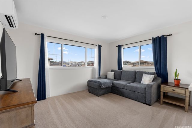 94-1133 Halekukui Street 13, Waipahu, HI 96797