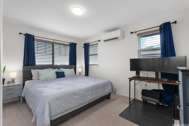 94-1133 Halekukui Street 13, Waipahu, HI 96797