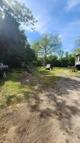 2099 Legrand Smoak Street, Cordova, SC 29039