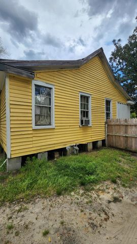 2099 Legrand Smoak Street, Cordova, SC 29039