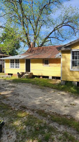 2099 Legrand Smoak Street, Cordova, SC 29039