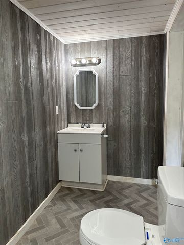 205 Lincoln Avenue NE, Fort Payne, AL 35967