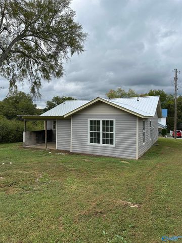 205 Lincoln Avenue NE, Fort Payne, AL 35967