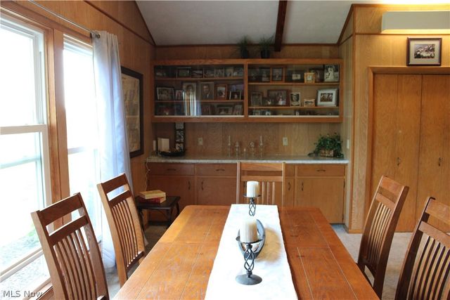 542 Lee Lore Drive, Chippewa Lake, OH 44215