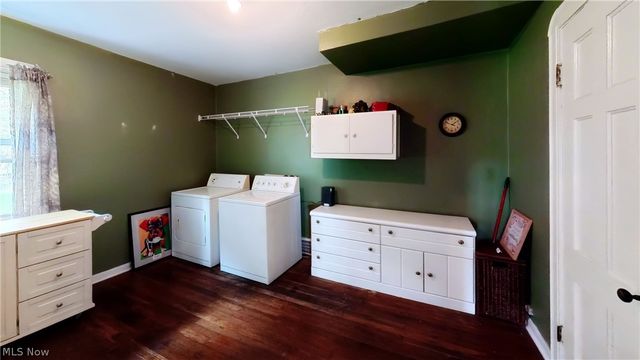 542 Lee Lore Drive, Chippewa Lake, OH 44215