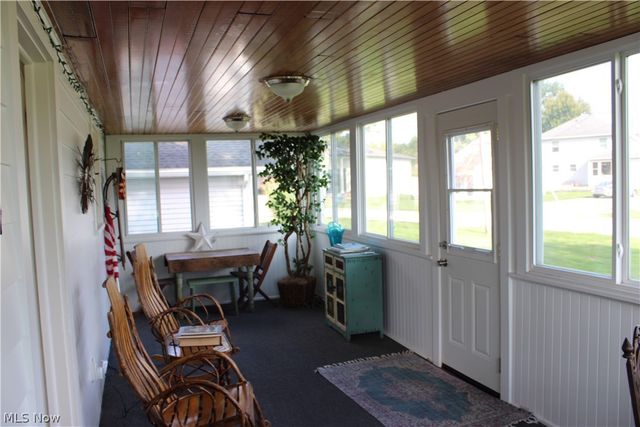 542 Lee Lore Drive, Chippewa Lake, OH 44215