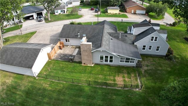 542 Lee Lore Drive, Chippewa Lake, OH 44215