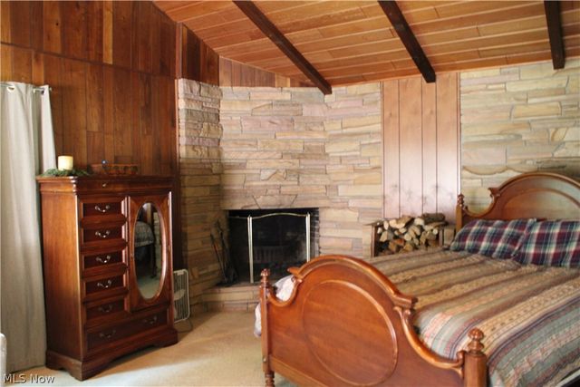 542 Lee Lore Drive, Chippewa Lake, OH 44215