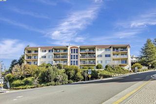 2500 Miramar Ave 205, Castro Valley, CA 94546