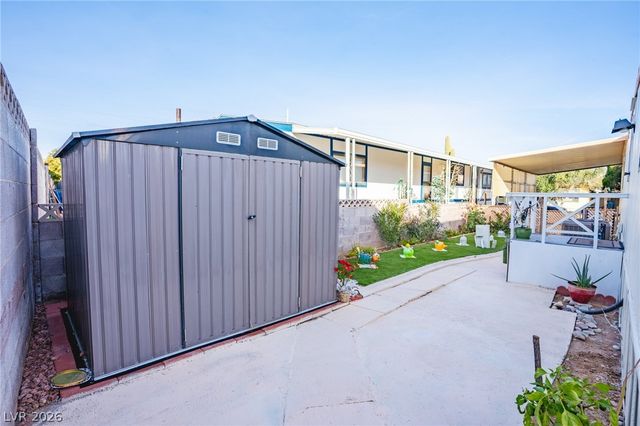 4577 Royal Ridge Boulevard 131, Las Vegas, NV 89103