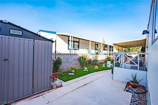 4577 Royal Ridge Boulevard 131, Las Vegas, NV 89103