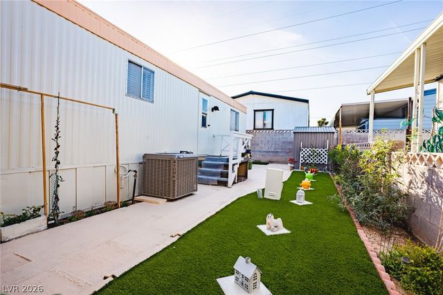 4577 Royal Ridge Boulevard 131, Las Vegas, NV 89103