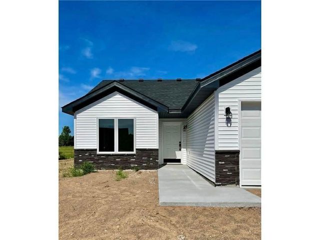 250 Spring Street, Osceola, WI 54020