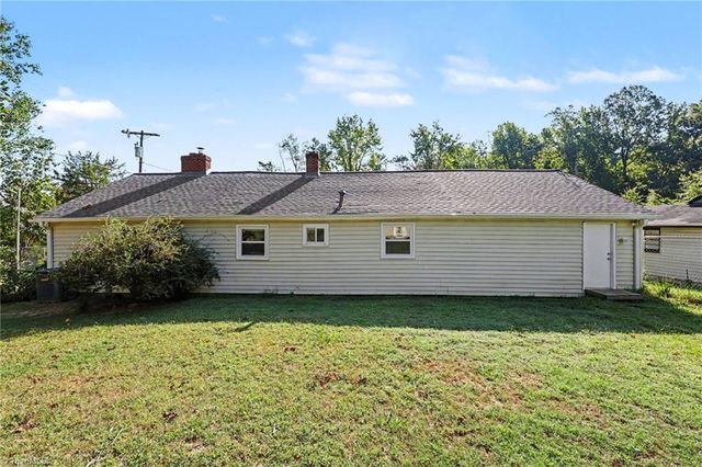 4806 Begonia Road, Pleasant Garden, NC 27313
