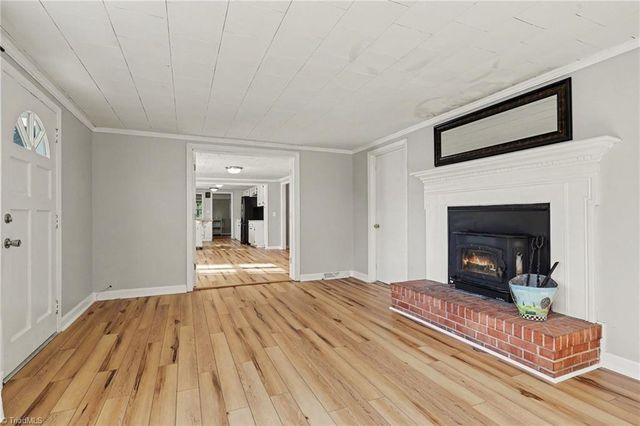 4806 Begonia Road, Pleasant Garden, NC 27313