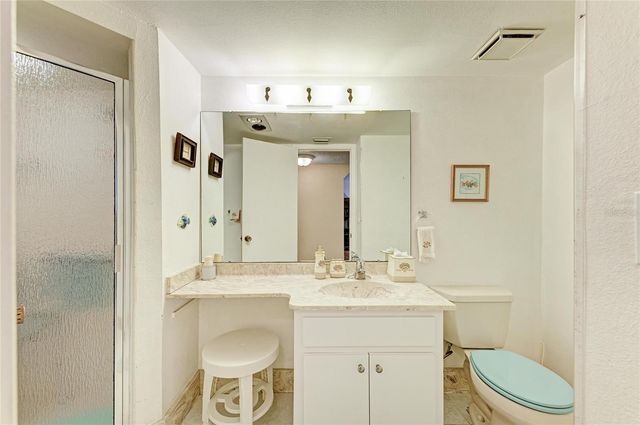 5400 34TH STREET W B16, Bradenton, FL 34210