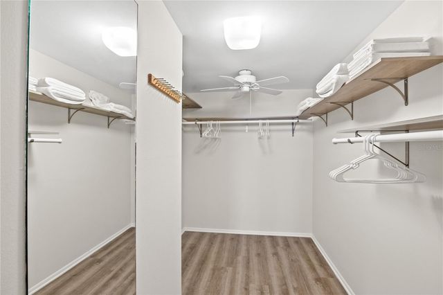 1212 BENJAMIN FRANKLIN DRIVE 701, Sarasota, FL 34236