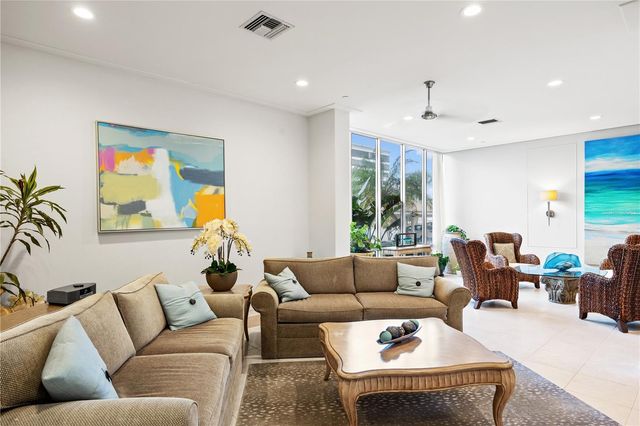 1212 BENJAMIN FRANKLIN DRIVE 701, Sarasota, FL 34236