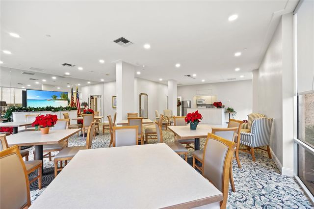 1212 BENJAMIN FRANKLIN DRIVE 701, Sarasota, FL 34236