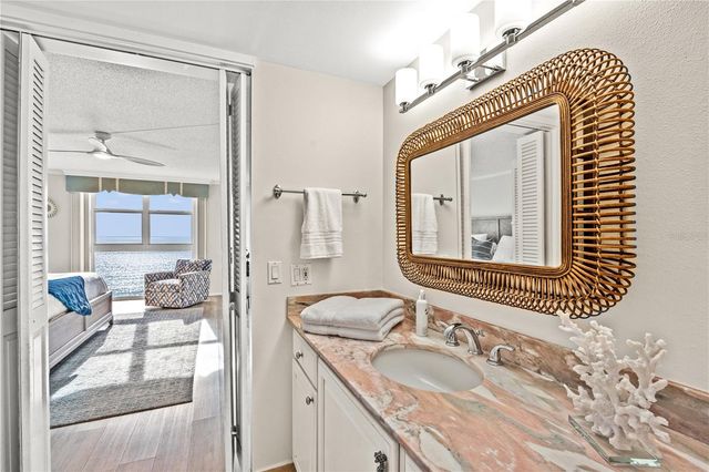 1212 BENJAMIN FRANKLIN DRIVE 701, Sarasota, FL 34236