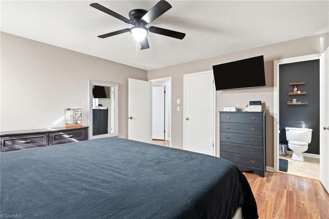 170 Cliffwood Drive, Kernersville, NC 27284