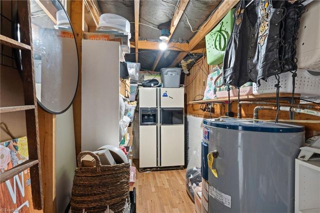 170 Cliffwood Drive, Kernersville, NC 27284