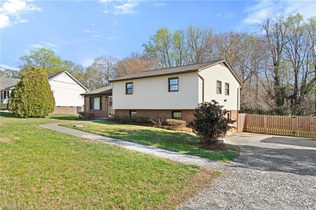 170 Cliffwood Drive, Kernersville, NC 27284