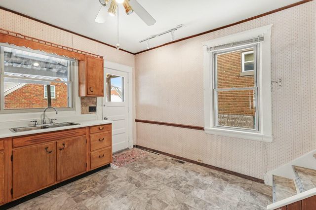 119 Bonnie Leslie Avenue, Bellevue, KY 41073