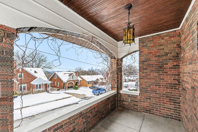 119 Bonnie Leslie Avenue, Bellevue, KY 41073