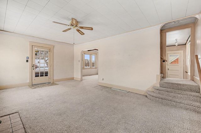 119 Bonnie Leslie Avenue, Bellevue, KY 41073