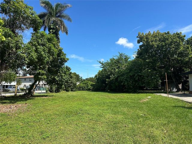 219 NE 141st Street, Miami, FL 33161