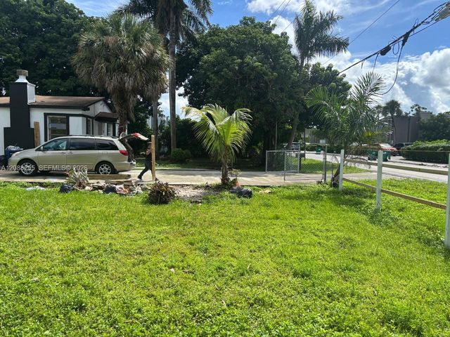 219 NE 141st Street, Miami, FL 33161