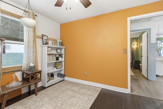 528 S Lexington Avenue, Springfield, MO 65806