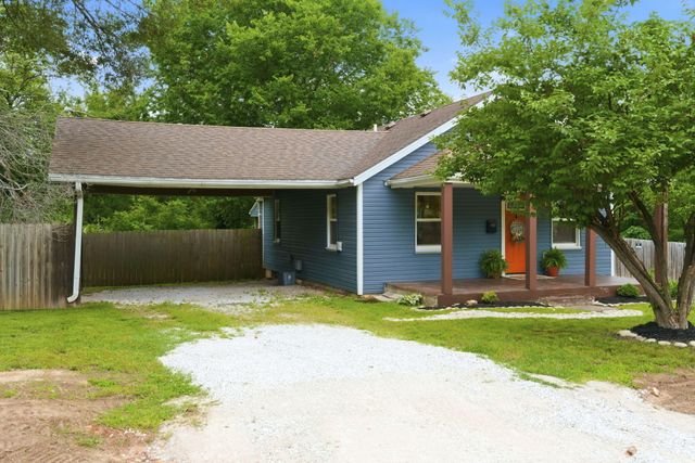 528 S Lexington Avenue, Springfield, MO 65806