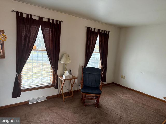 239 KIMBERLY LN, Ephrata, PA 17522