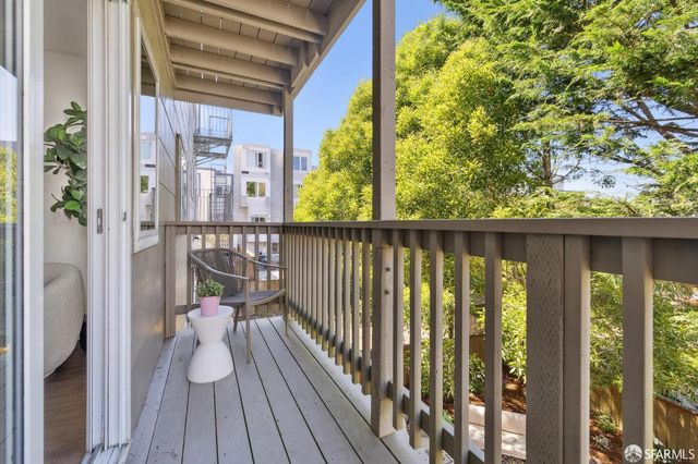 118 Ortega Street, San Francisco, CA 94122