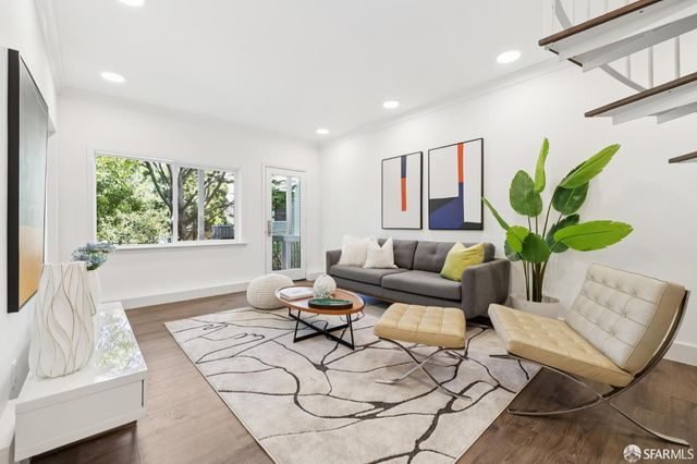 118 Ortega Street, San Francisco, CA 94122