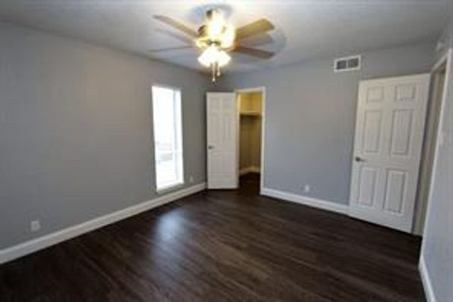 6509 Berkman DR 211, Austin, TX 78723