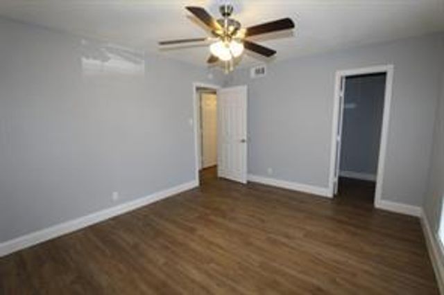 6509 Berkman DR 211, Austin, TX 78723