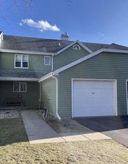 6 Linden Circle, Jefferson, WI 53549