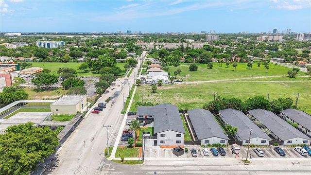 940 NW 8th Ave, Pompano Beach, FL 33060