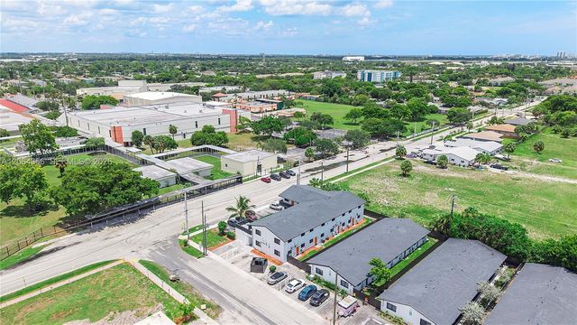 940 NW 8th Ave, Pompano Beach, FL 33060