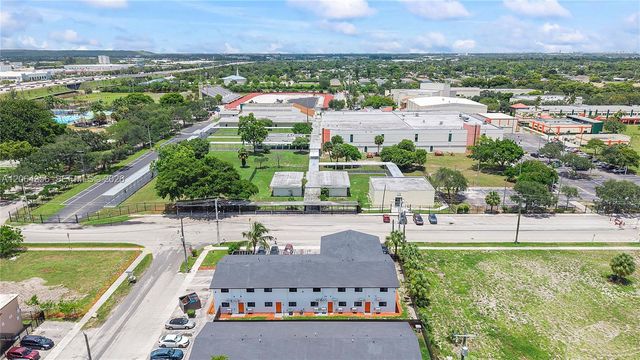 940 NW 8th Ave, Pompano Beach, FL 33060